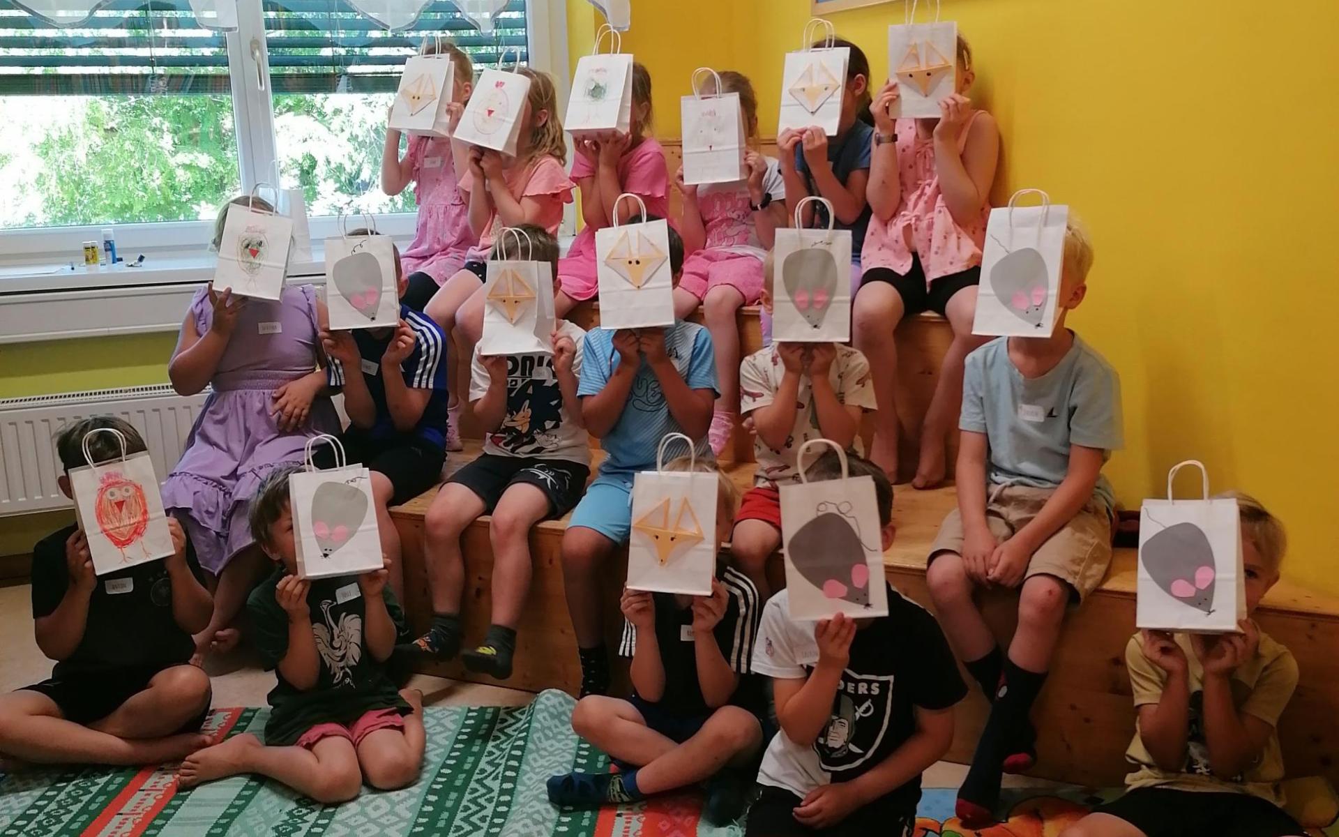 Besuch der Kindergarten-Kinder 